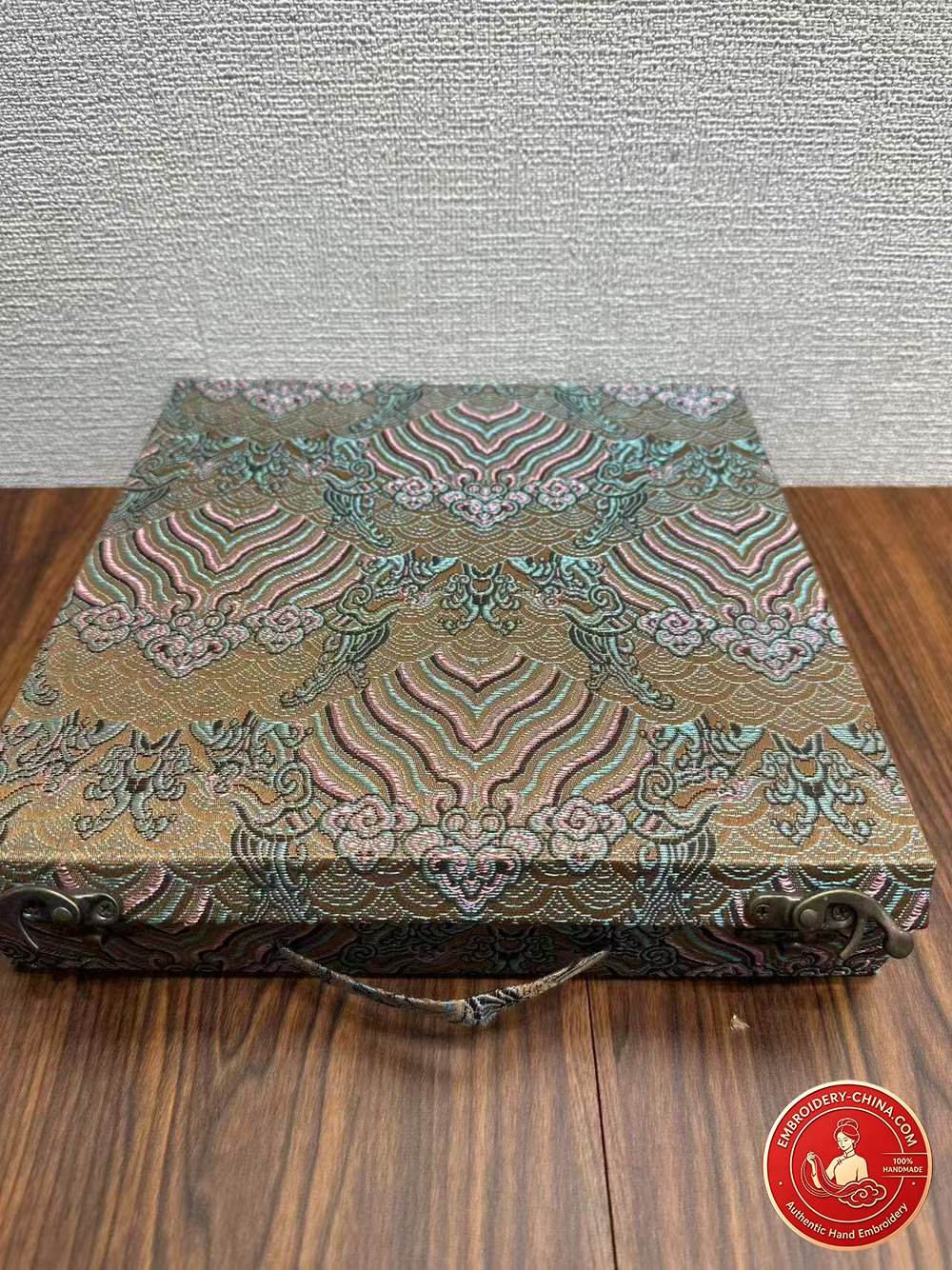 Double-sided Embroidery Ornament - Premium Peach Handmade Embroidery (2-Strand/3-Strand) with Walnut Frame, 26×21cm
